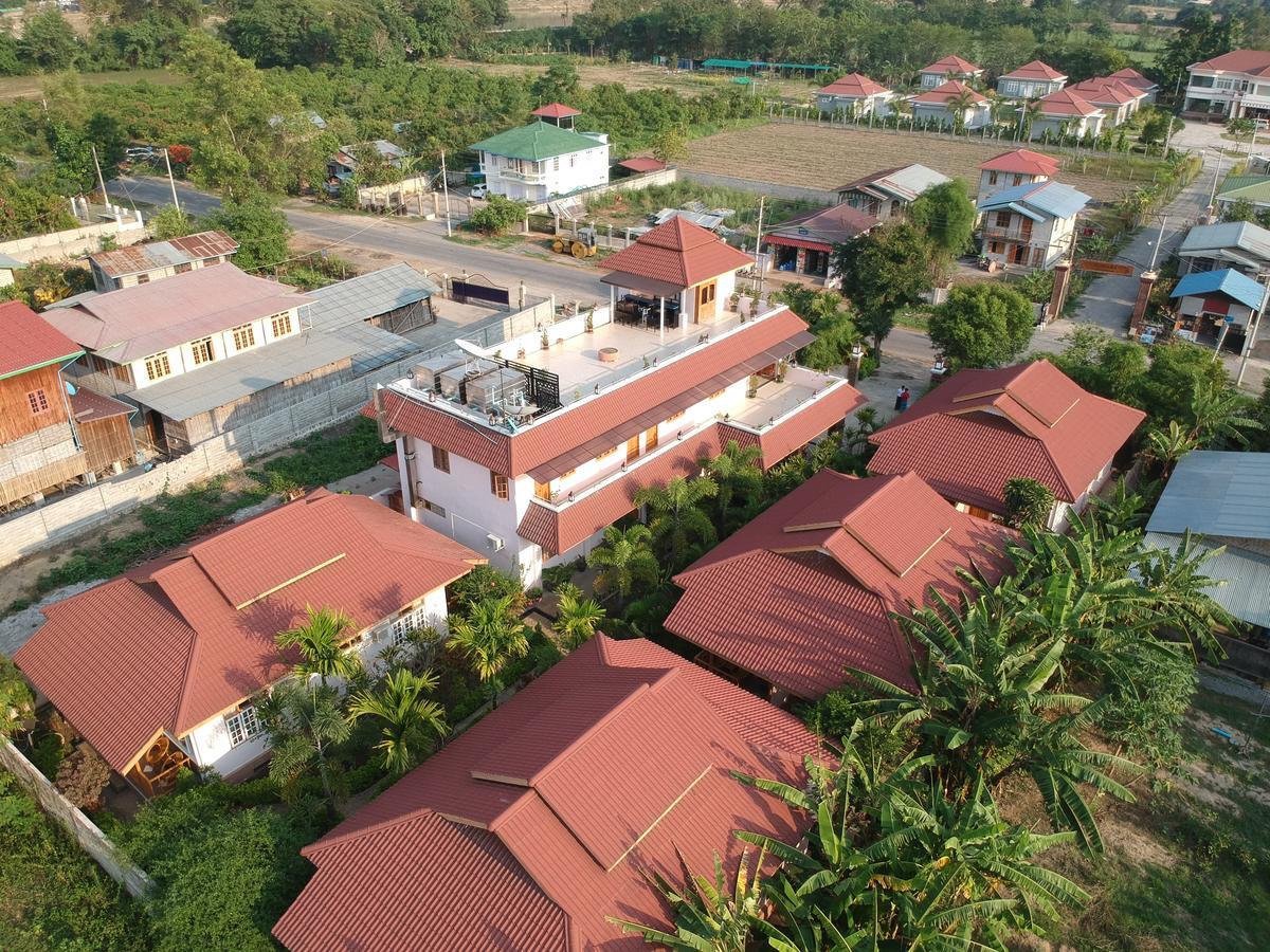 Inle Lotus Hotel Науншве Екстер'єр фото