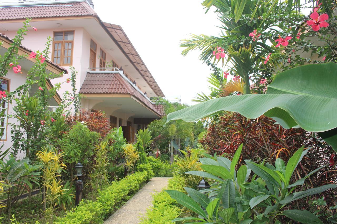Inle Lotus Hotel Науншве Екстер'єр фото