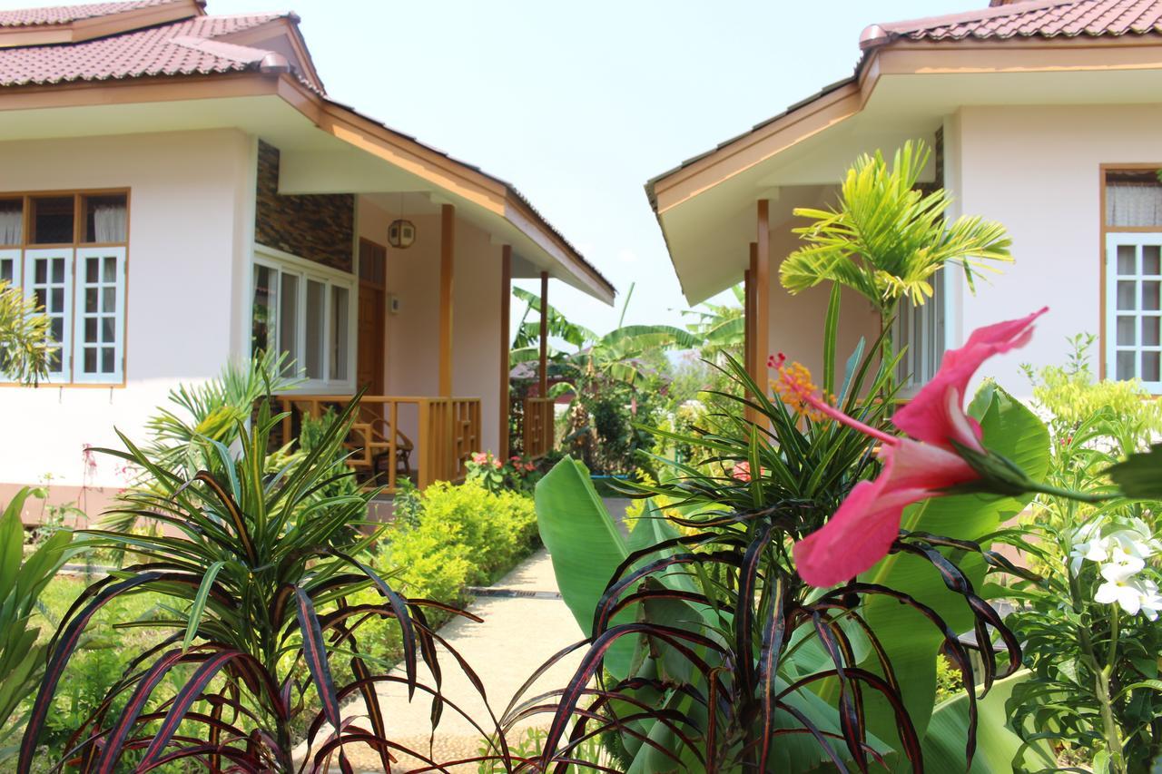 Inle Lotus Hotel Науншве Екстер'єр фото